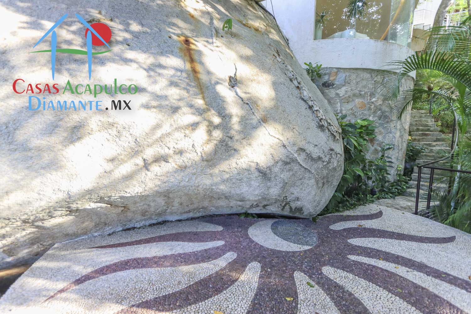 Villa Scarlet Bird - Cueva con jacuzzi 2